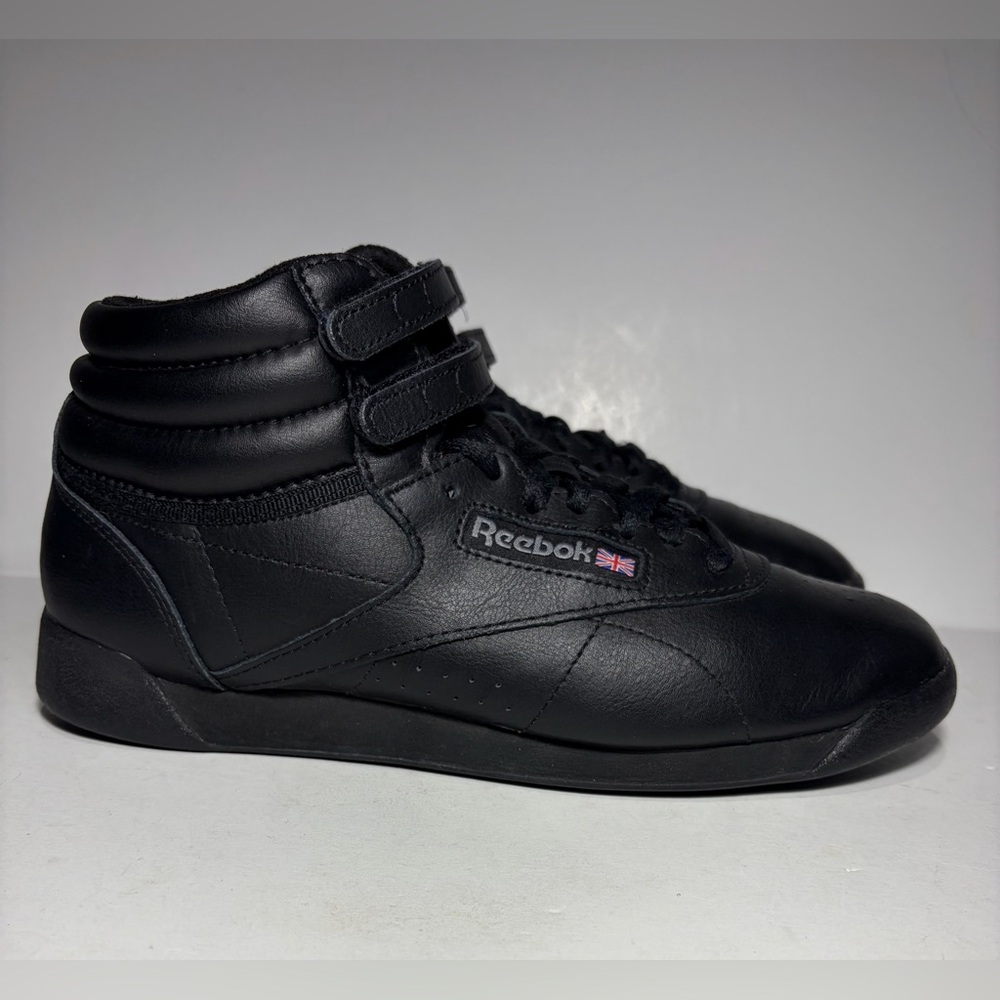 Reebok Freestyle F/S high-top classic women's U.S. size 9 black sneakers #2240